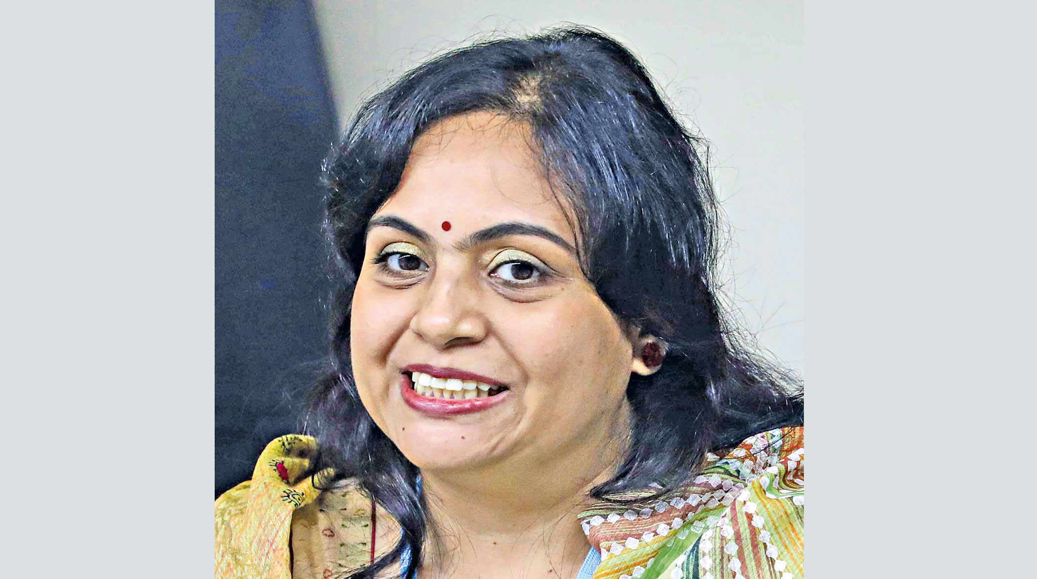 noushin-shafinaz.jpg