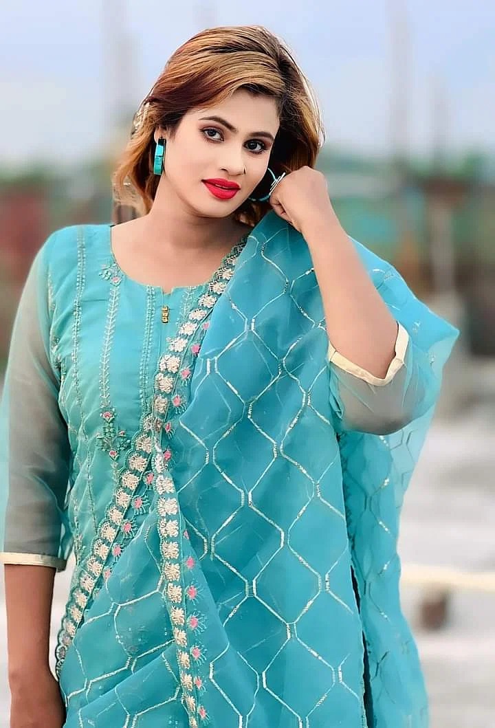 Simi Islam