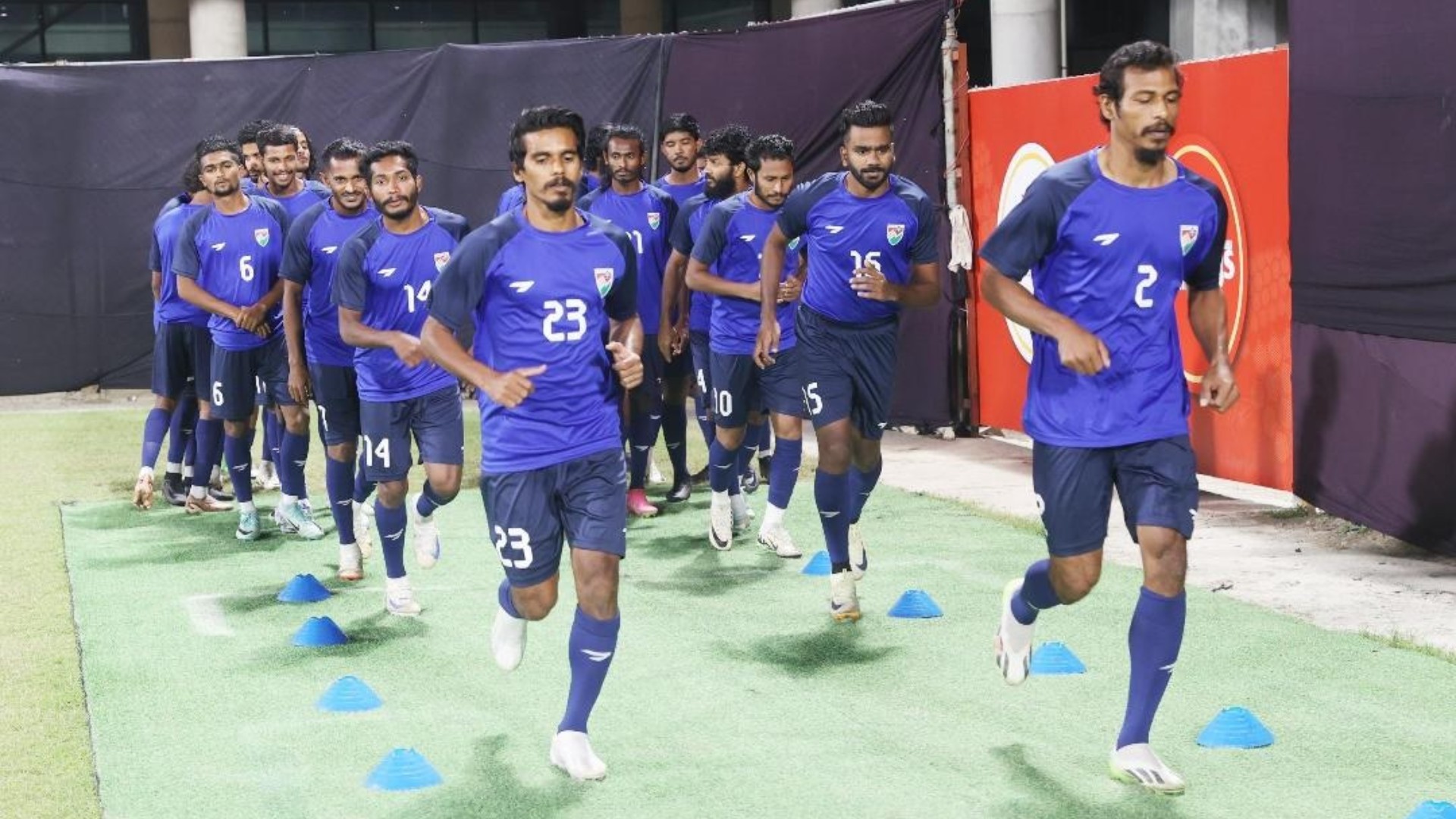 maldives.jpg