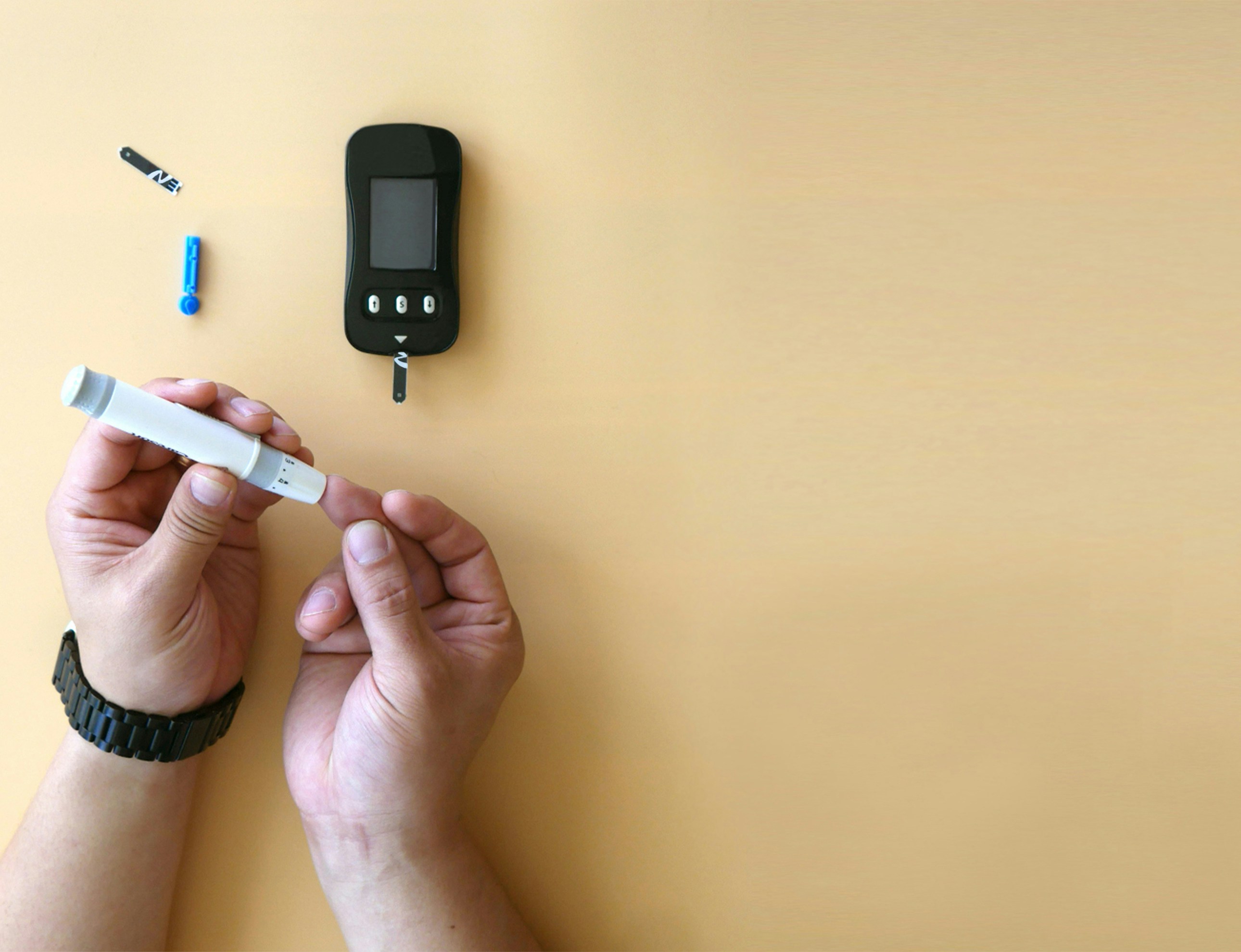Frequent bathroom breaks? It’s not just the coffee, it might be diabetes            isens-usa-tljxrngyg2a-unsplash.jpg
