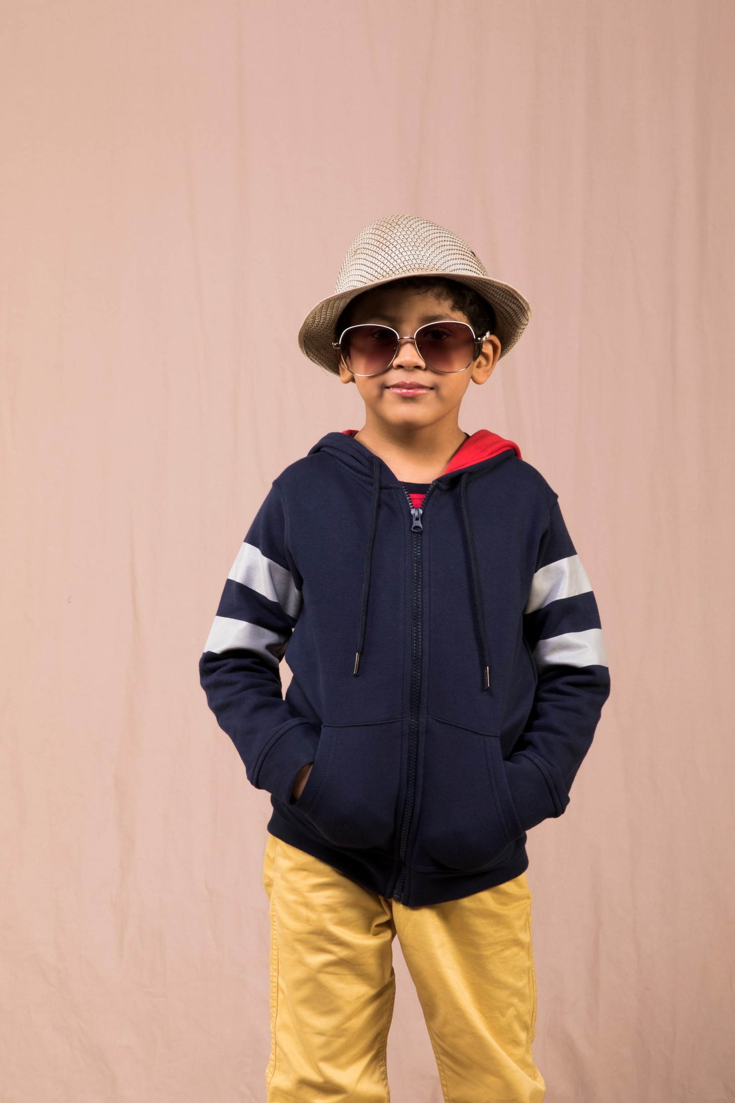 Finding the best kids’ winter wear in Dhaka – Without freezing your budget 