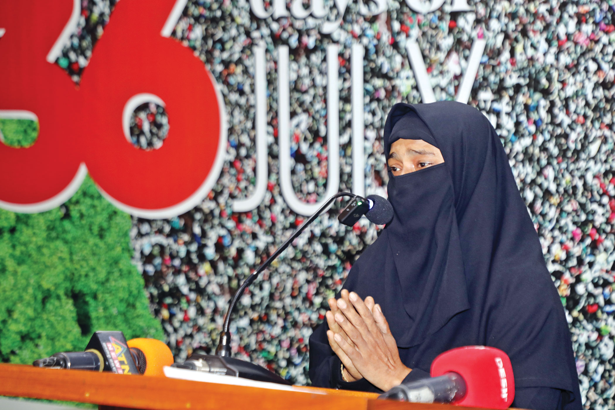 ‘Don’t ever let an autocrat rule us again’