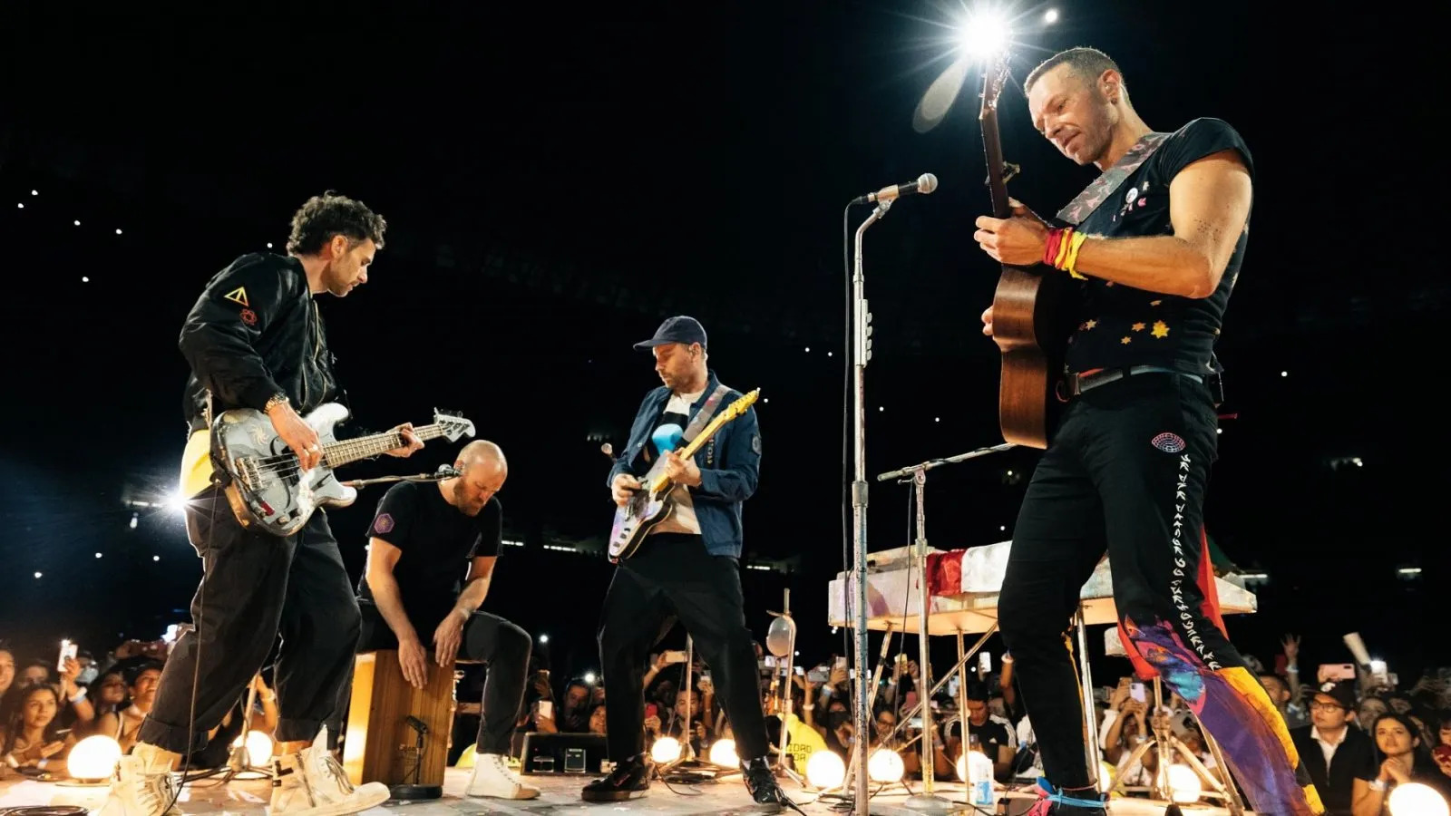 coldplay-hero-2-1600x900.jpg