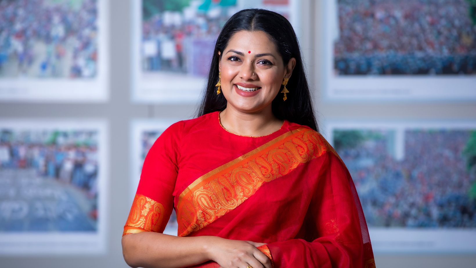 nusrat_imrose_tisha_2.jpg