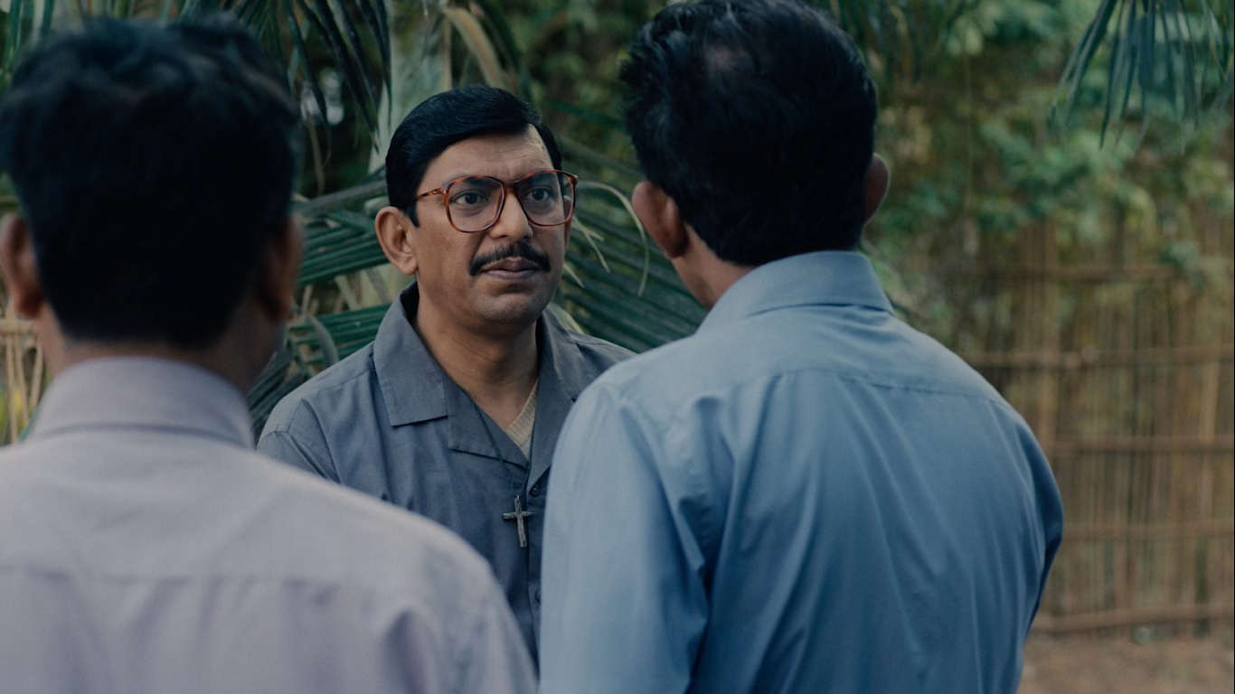 chanchal_as_shunil_3.jpg