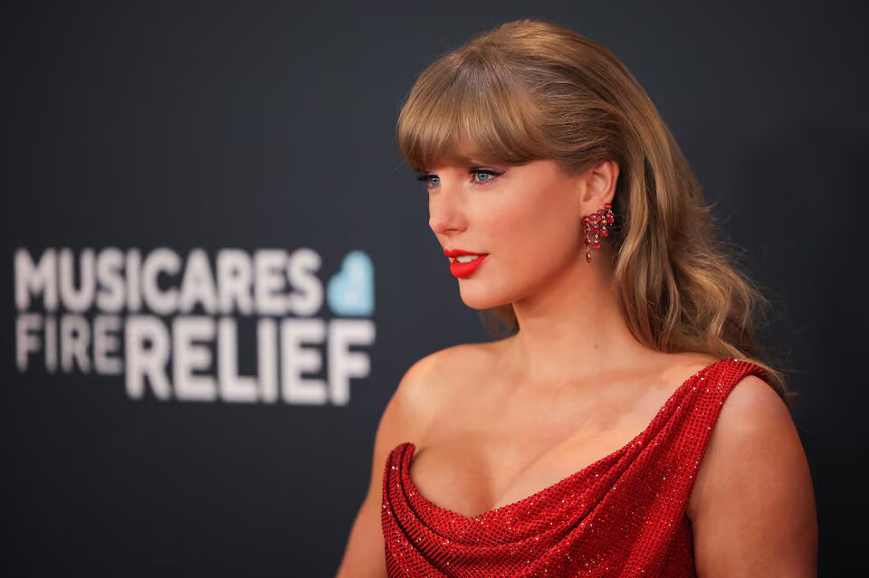 Taylor Swift.jpg