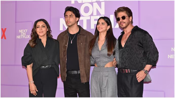 shah-rukh-khan-aryan-khan-035521706-16x9_0.jpg