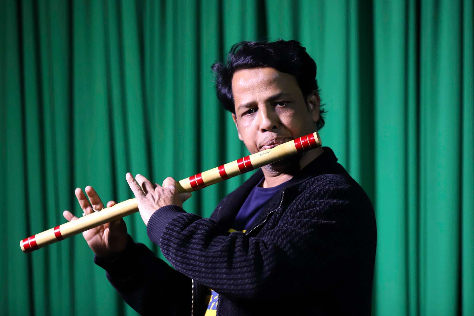 Shahidul Islam: 3 decades of flute serenades .jpg