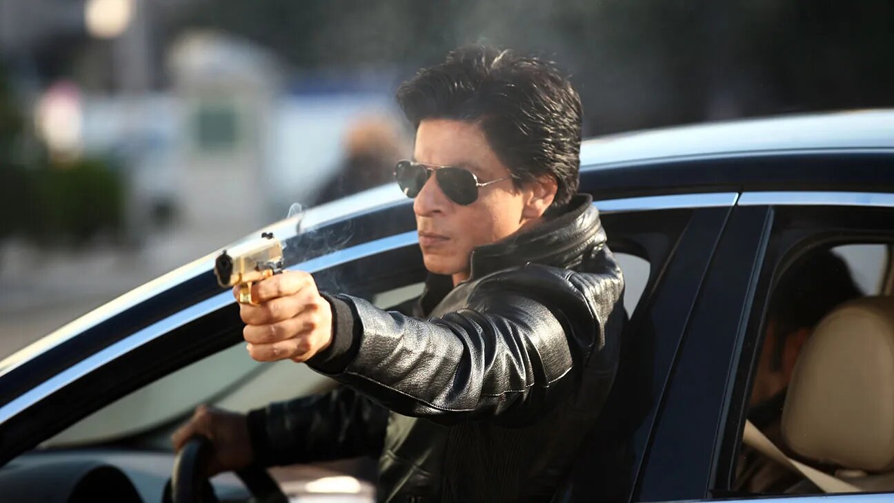 dilwale_movie_still_675c9609_-_h_2015.jpg