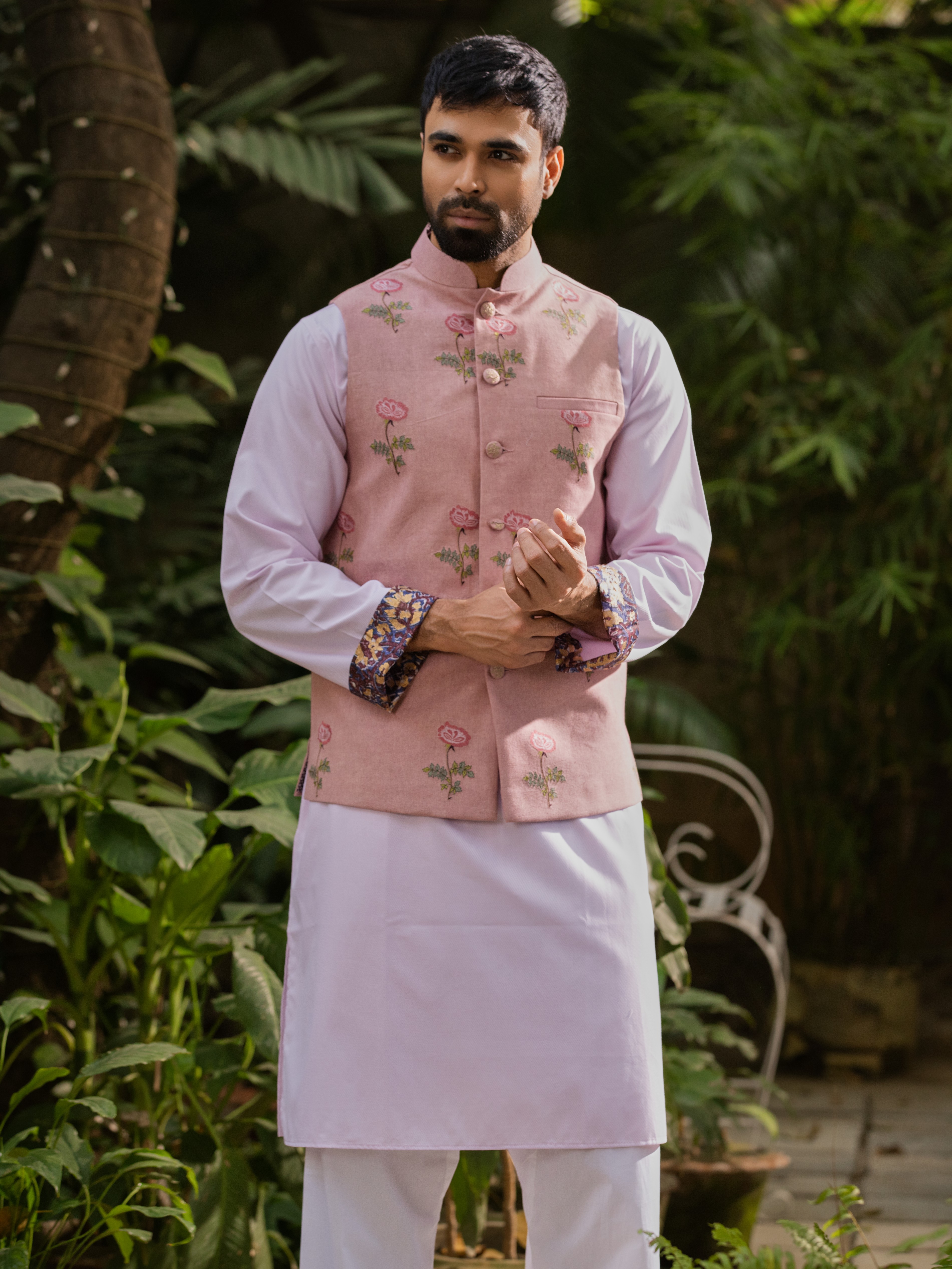 Eid outfit crisis? Florals to the rescue!
