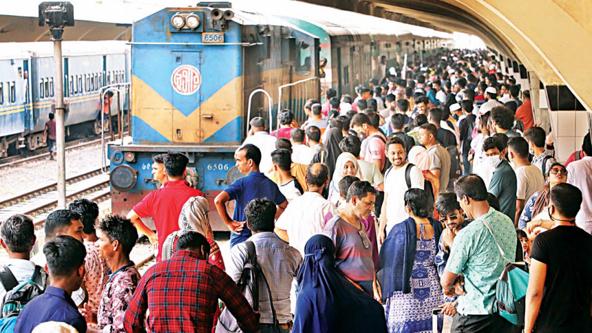 Govt employees to get extended Eid holidays