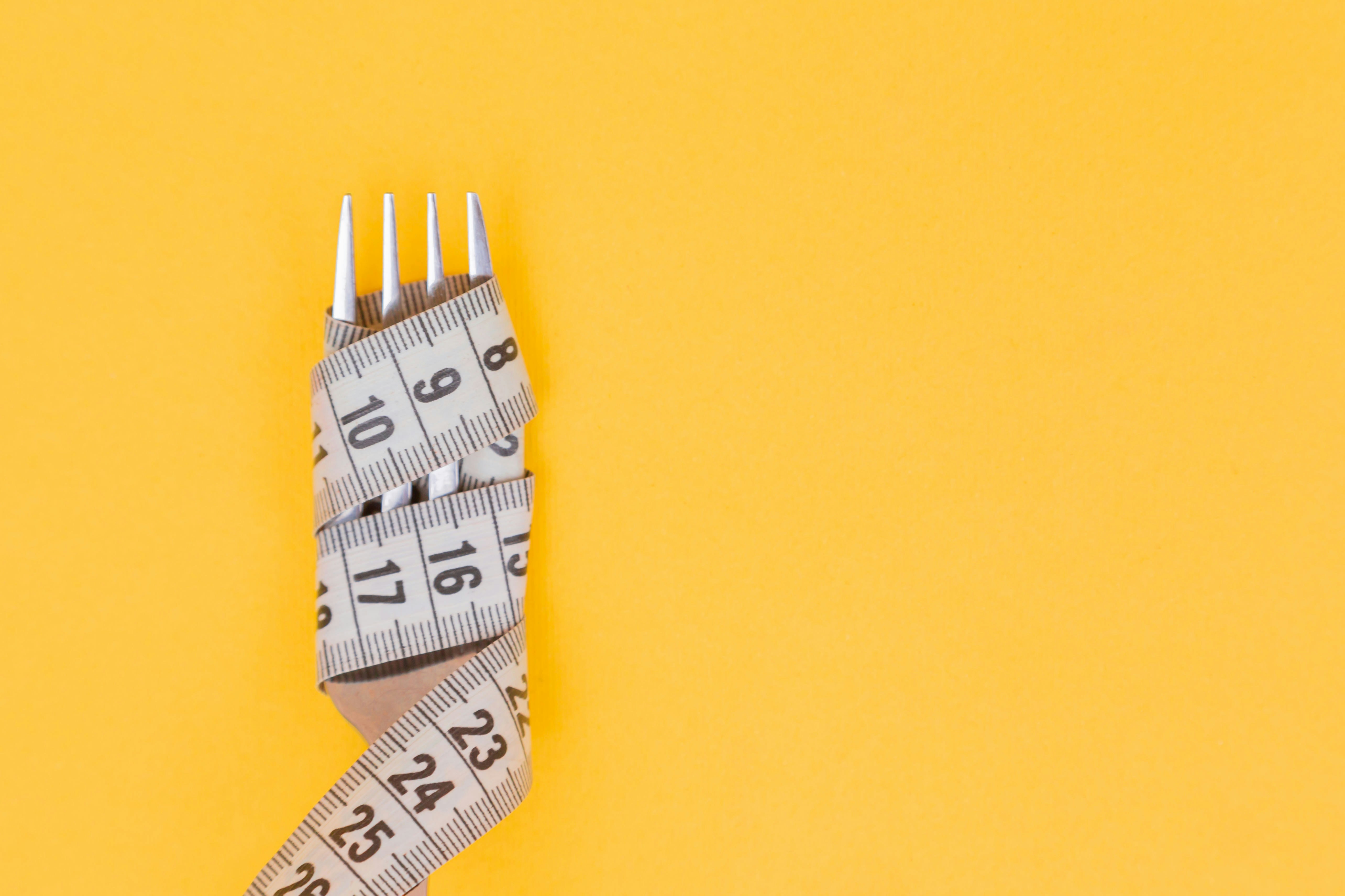 Unmasking hidden calories: How to eat smart during Ramadan              diana-polekhina-zspkuthb7qk-unsplash.jpg