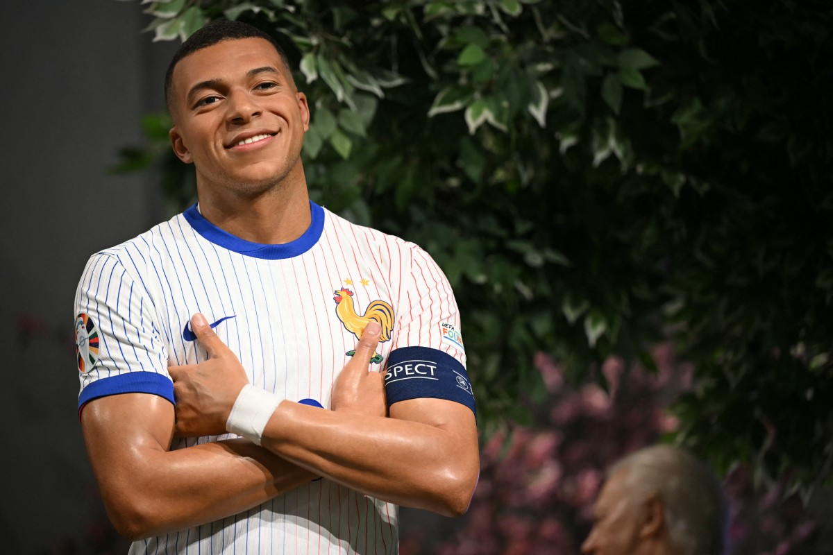 afp_20250403_392e2nq_v3_preview_britainfrancecelebrityfblmbappe.jpg