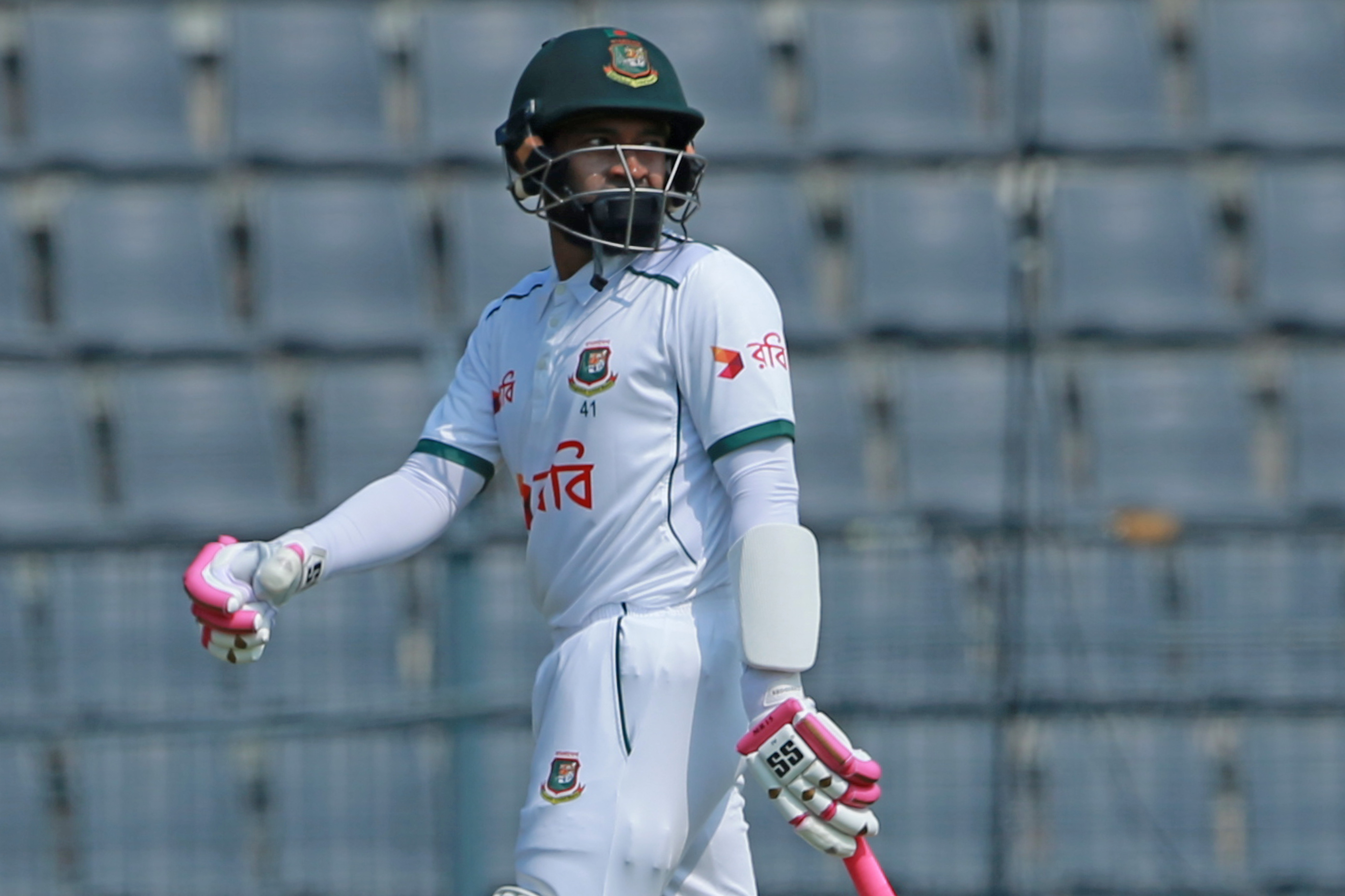 Mushfiqur Rahim.jpg