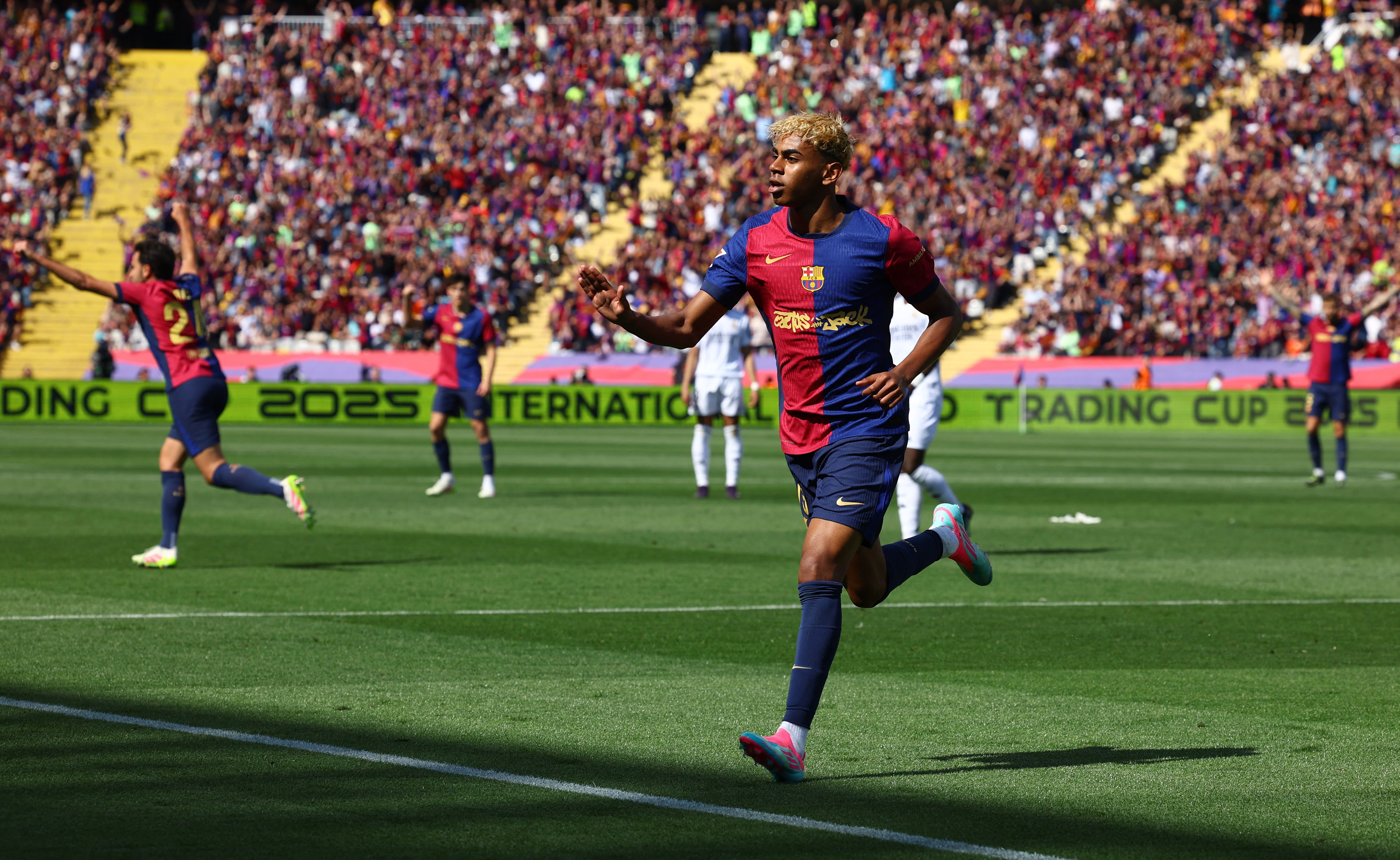 2025-05-11t145224z_1884177487_up1el5b15bb6h_rtrmadp_3_soccer-spain-bar-rma-report.jpg