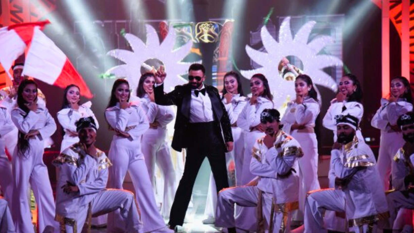 Shakib Khan all set to entertain in ‘Anandamela’