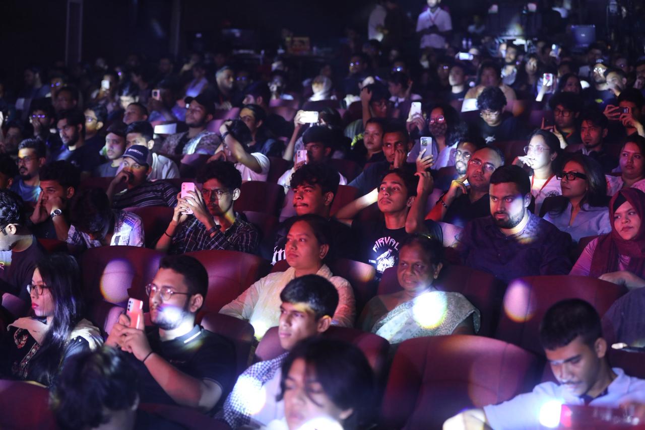 The Cage Grande Finale