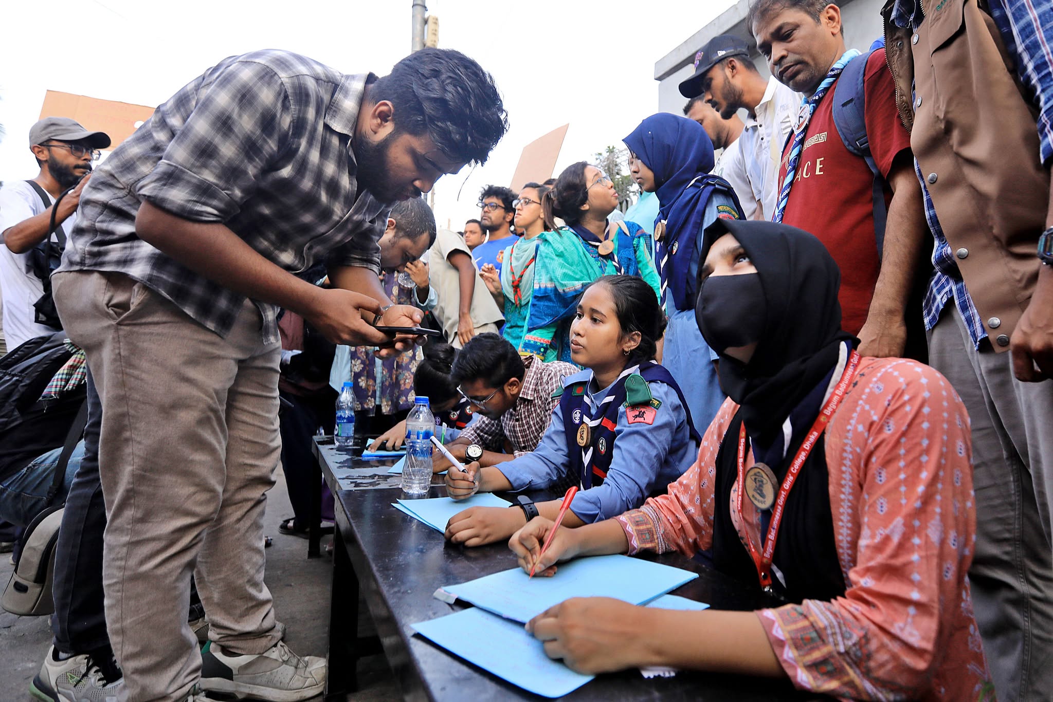 Hospitals overwhelmed, families in anguish