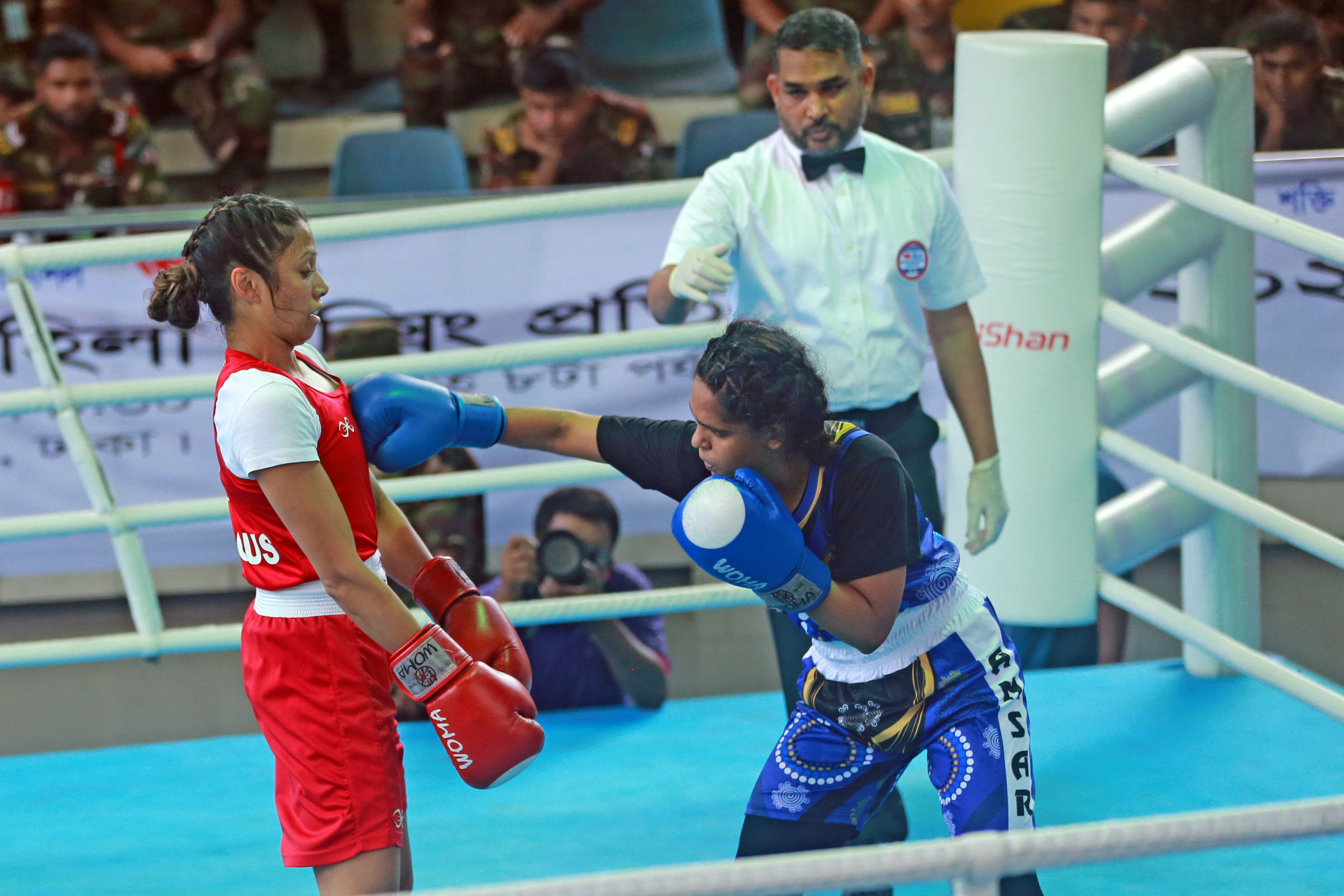 Bangladeshi woman boxer