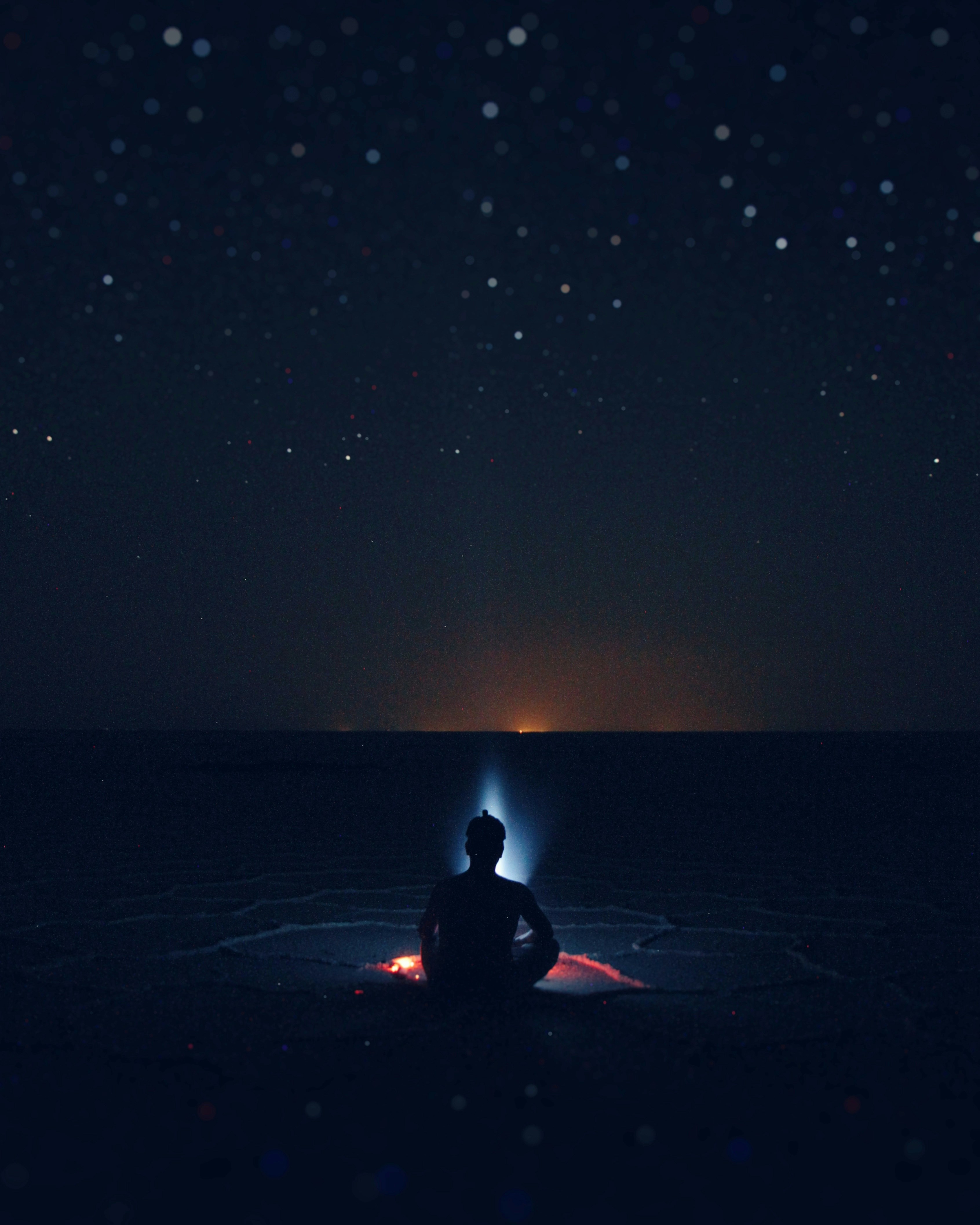 Stage fright? Here's how performers turn nerves into power            hasan-almasi-9_q8dbmb3ti-unsplash.jpg