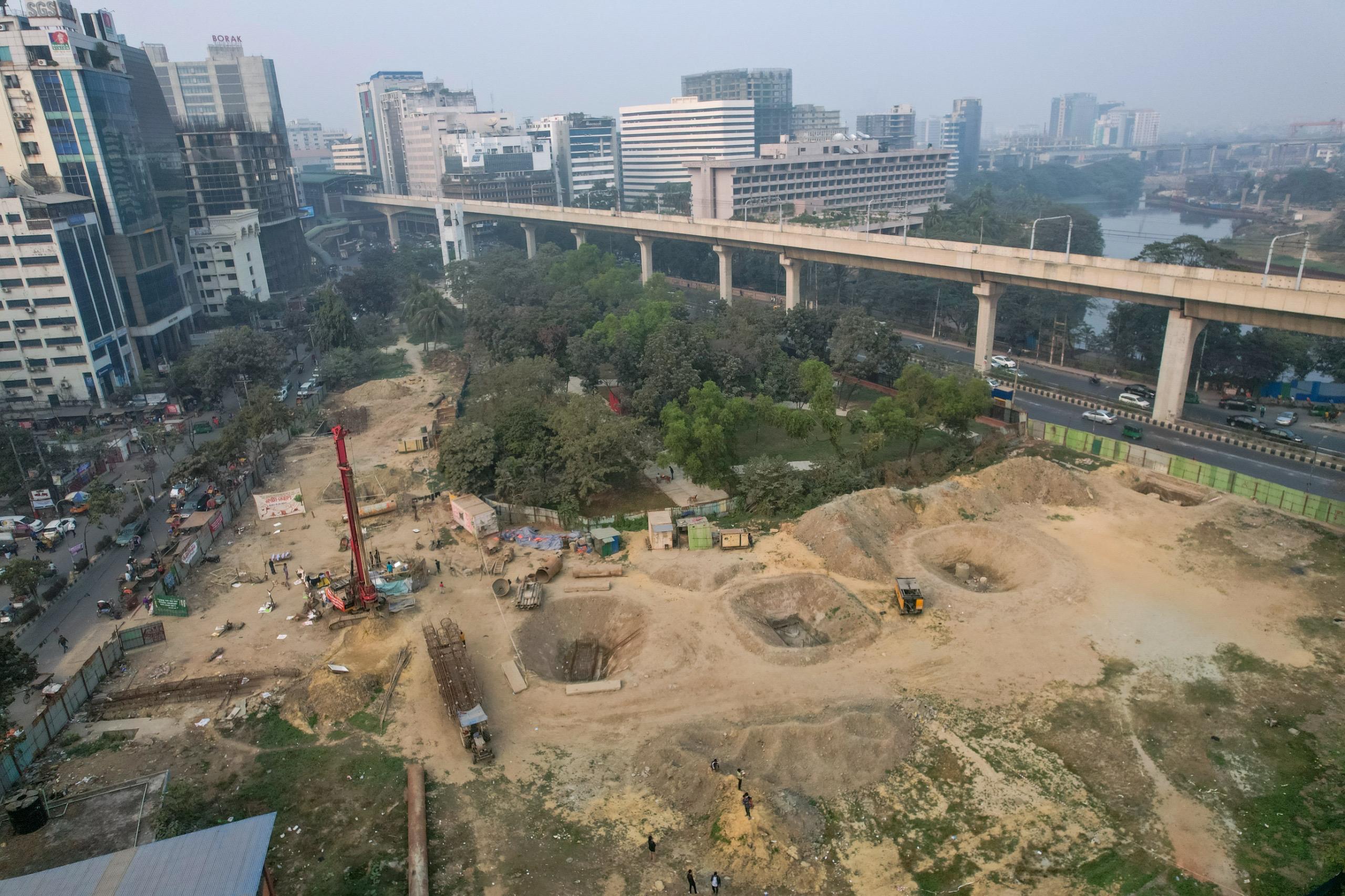 The government must respect the court’s ruling on Hatirjheel and Panthakunja