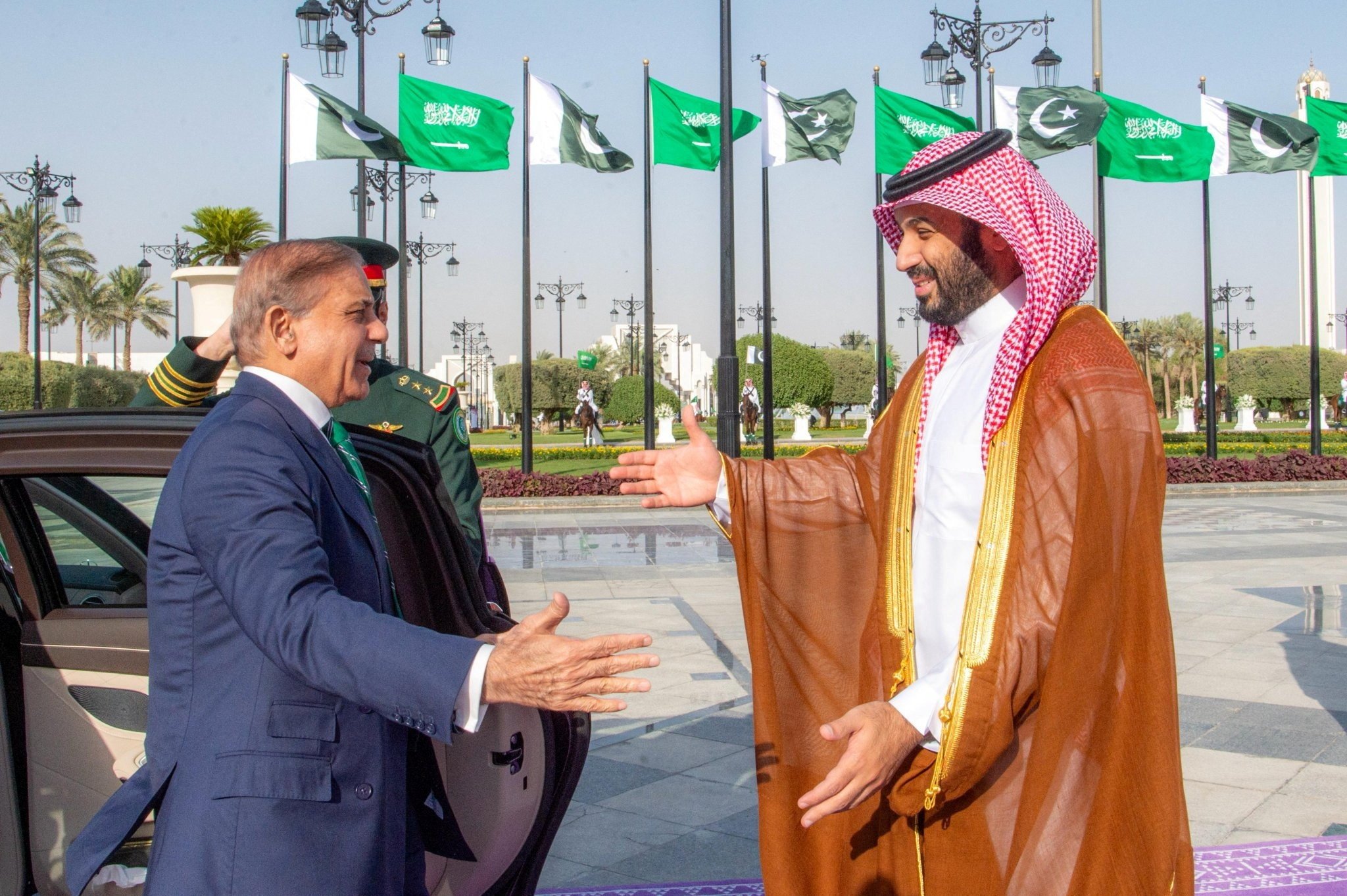 Saudi-Pakistan pact redraws strategic lines in a shifting region