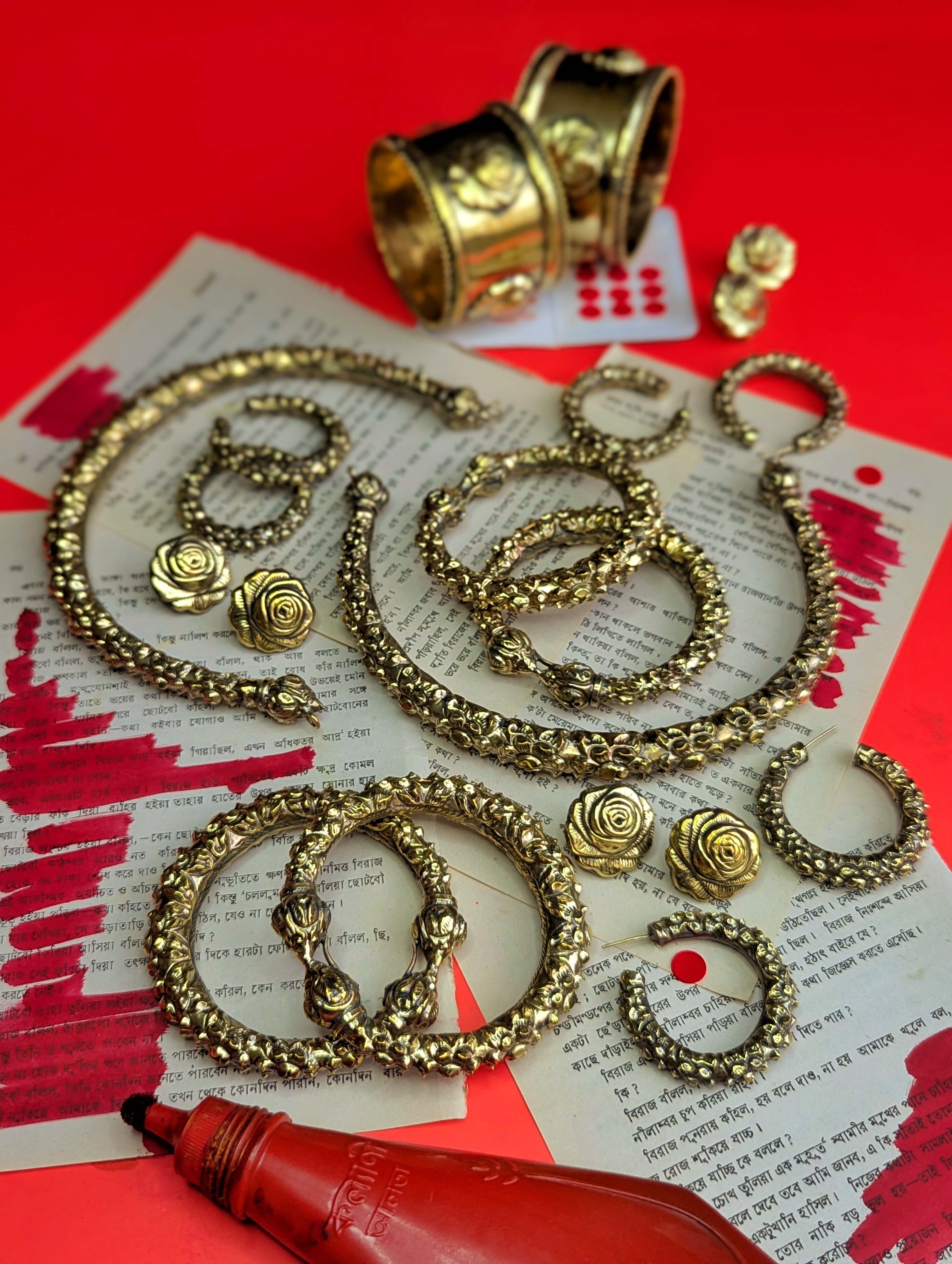 Why women still choose gold and golden colour over everything else