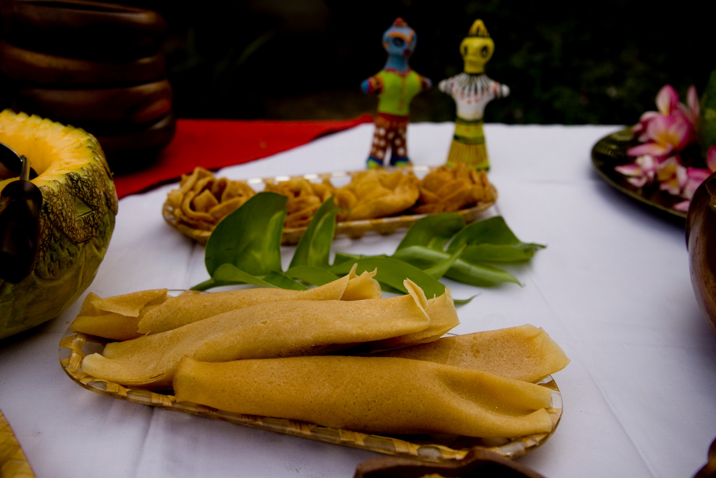 Make your favourite Bengali snacks at home with these easy recipes