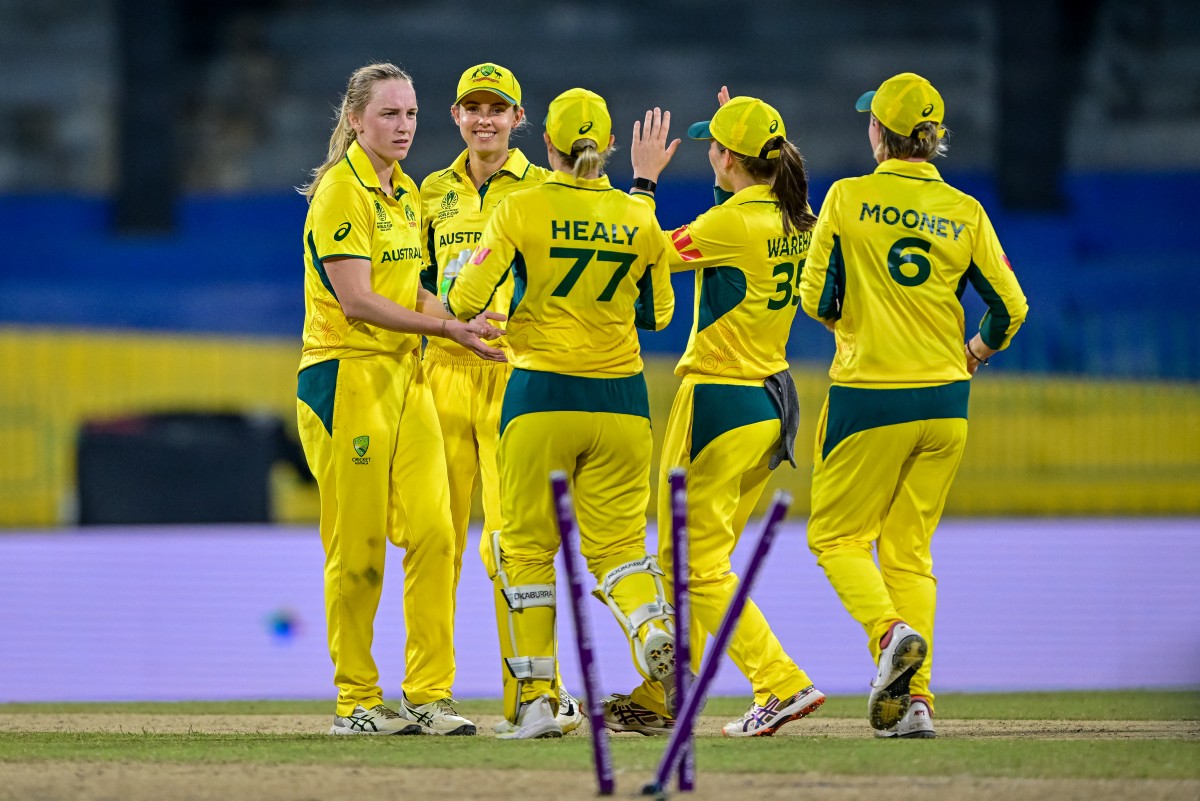 afp_20251008_784c8lw_v1_midres_cricketiccwomenwc2025odiauspak.jpg