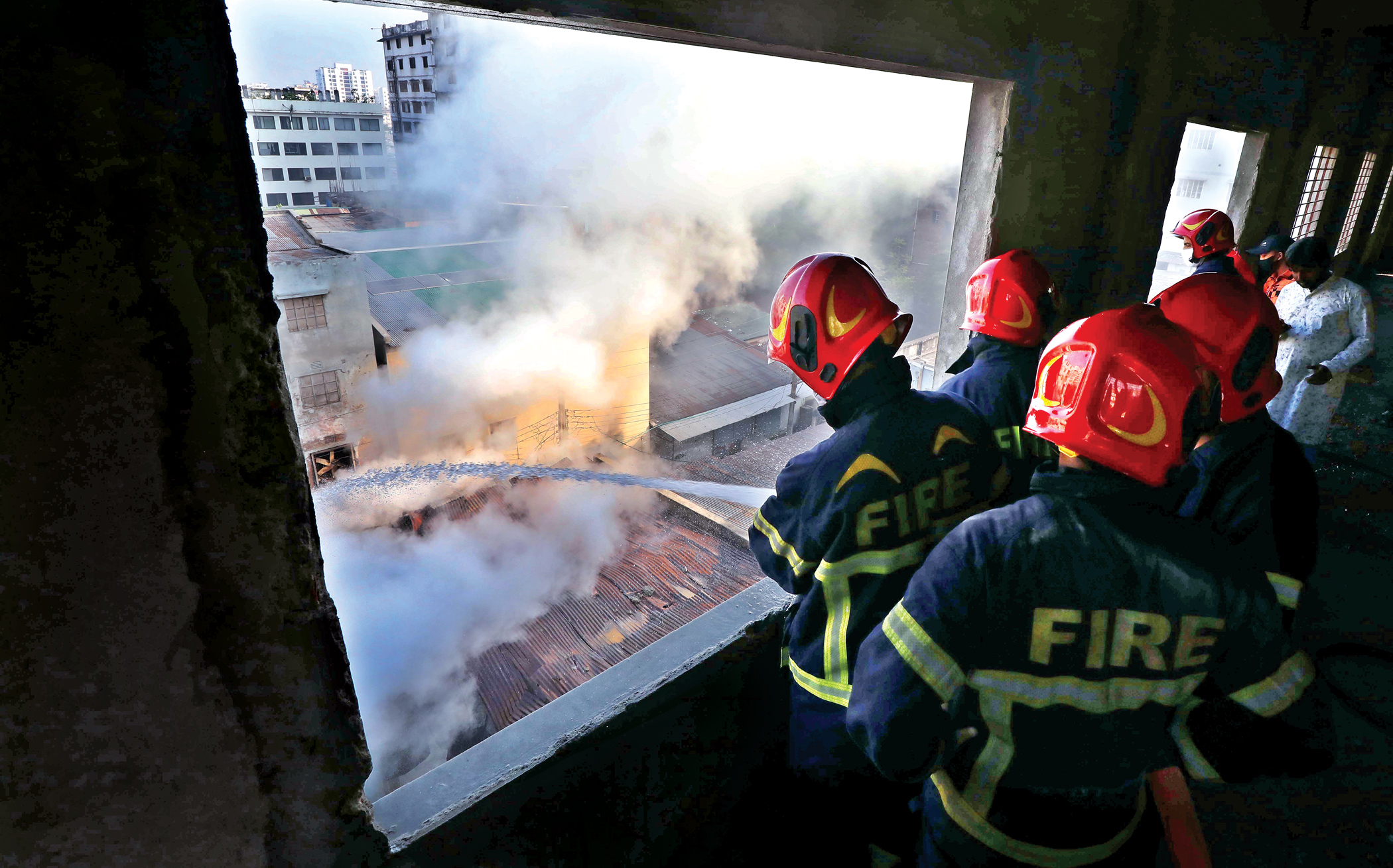 East Senpara turning into a ‘chemical colony’