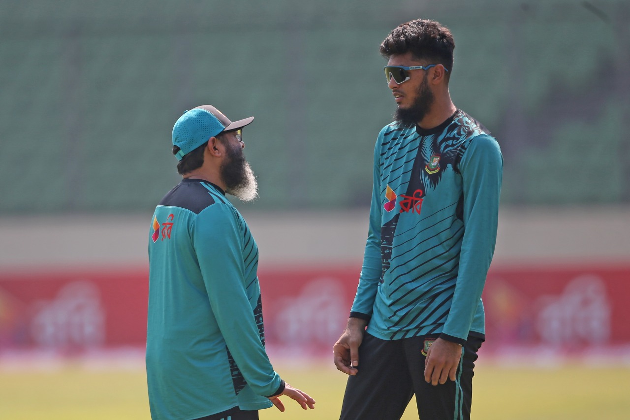 ‘Rishad has to earn his place in Tests’