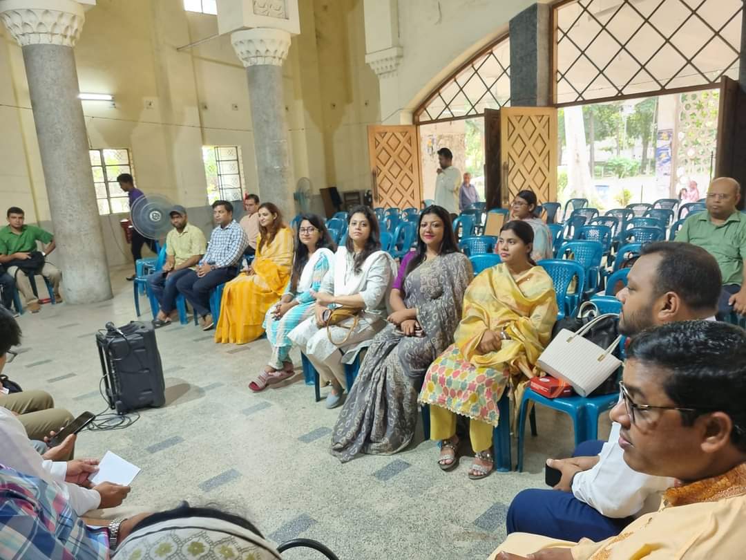 Public universities slip into turmoil