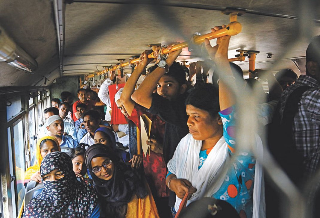 my dhaka -- bus bus_053a.jpg