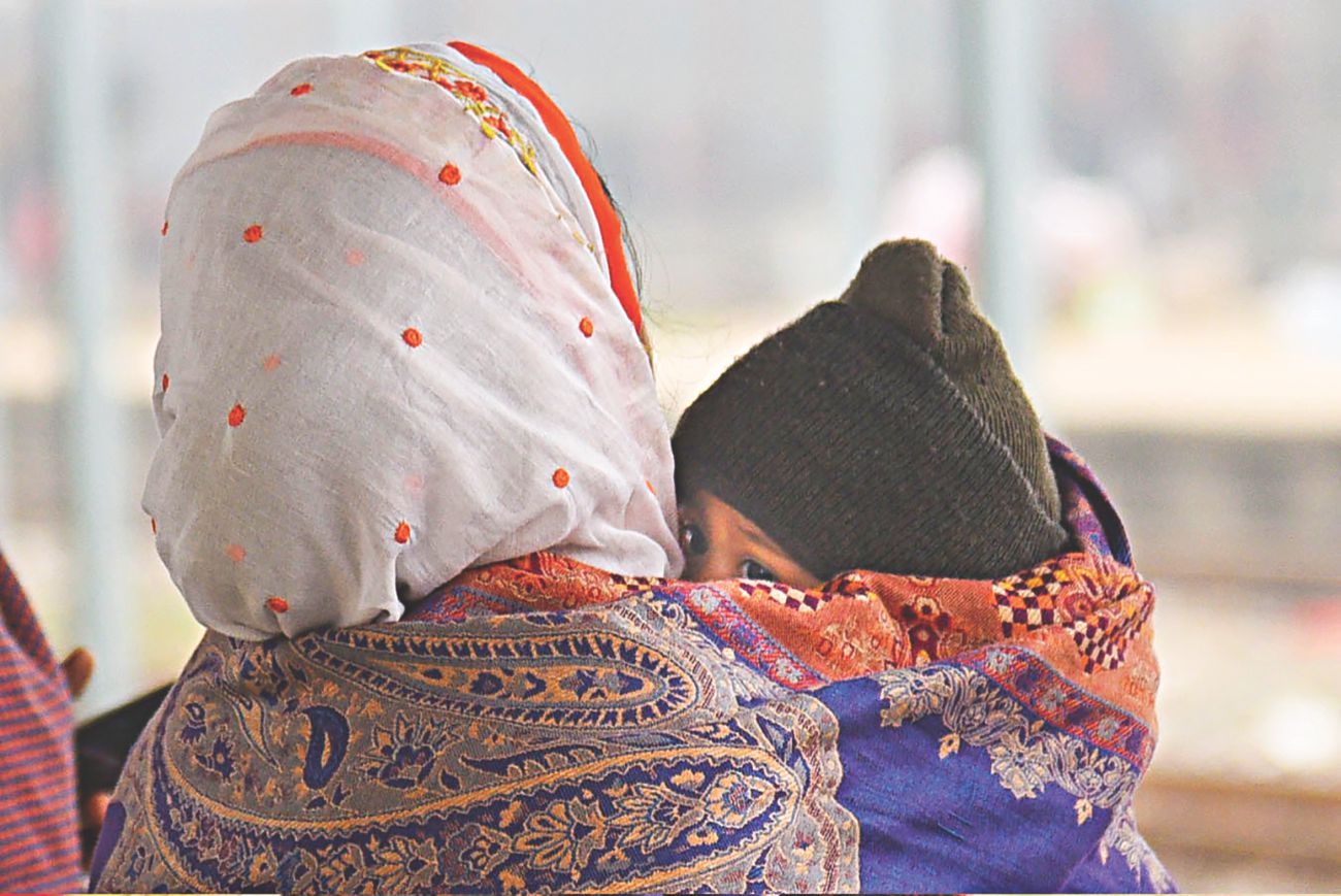 Mild cold wave sweeps parts of Bangladesh
