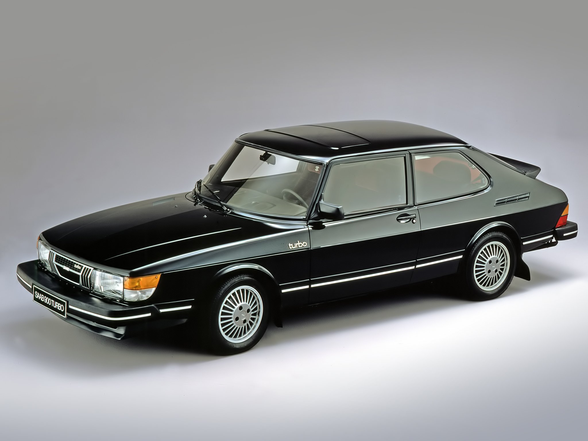 1980_87_Saab_900_Turbo___h_2048x1536.jpg