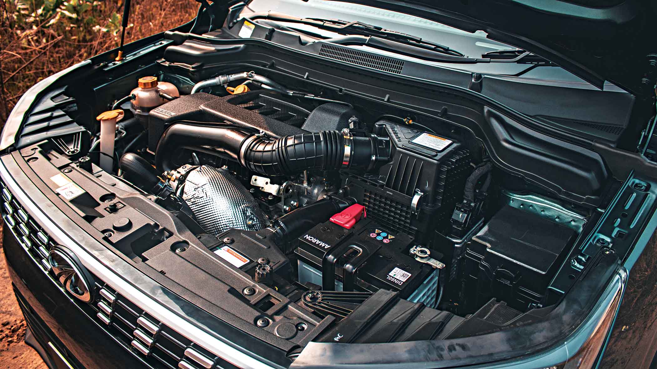 mahindra3.jpg