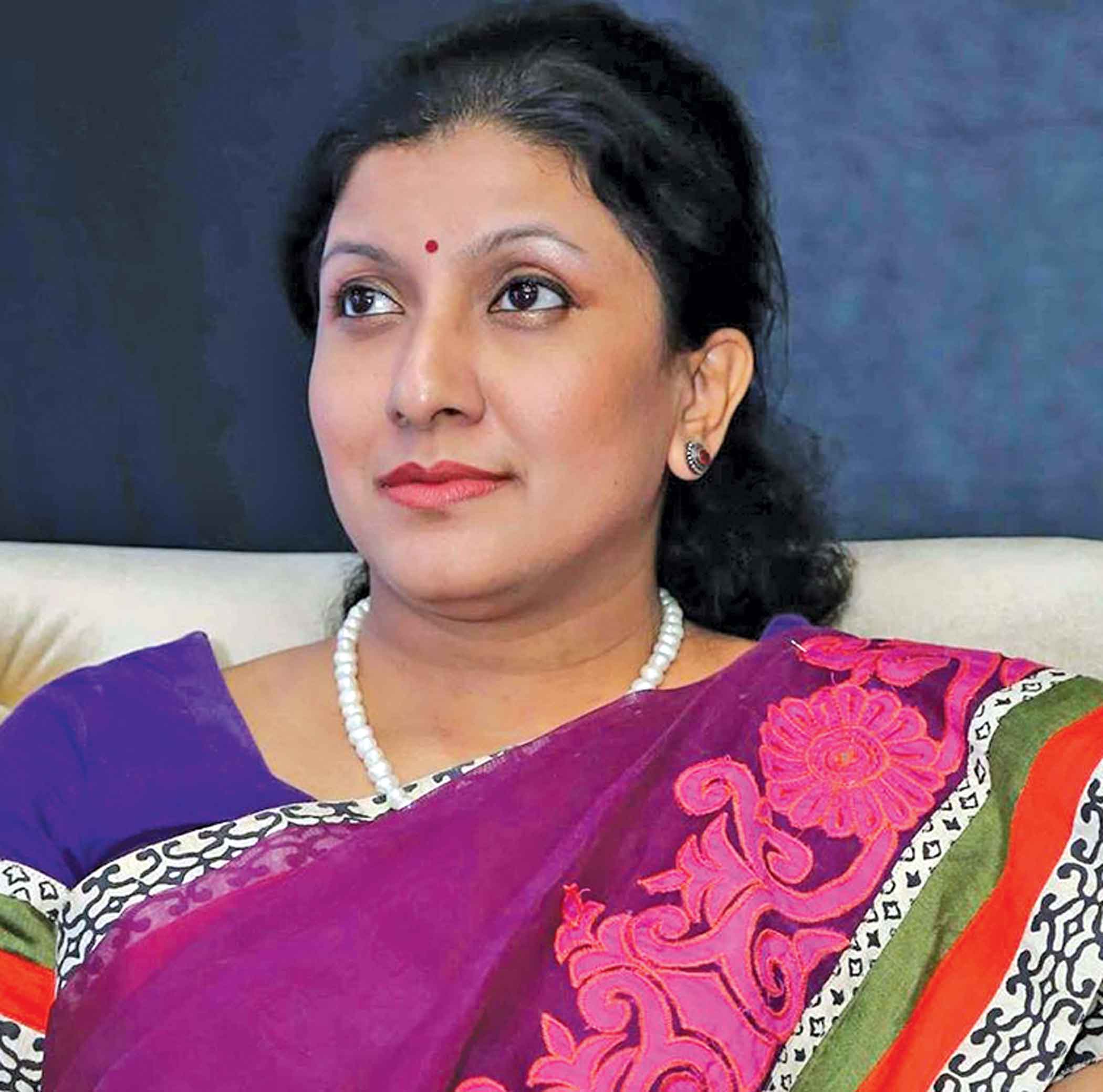 dr.-nazneen-ahmed.jpg