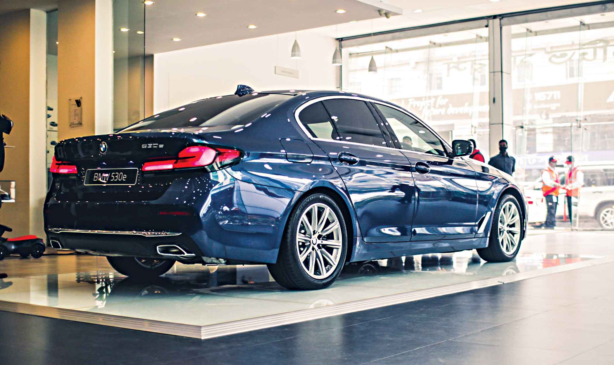 bmw-car.jpg