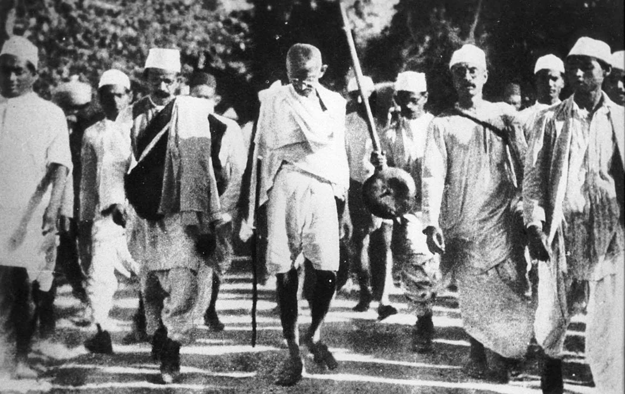 gandhis-salt-march6.jpg