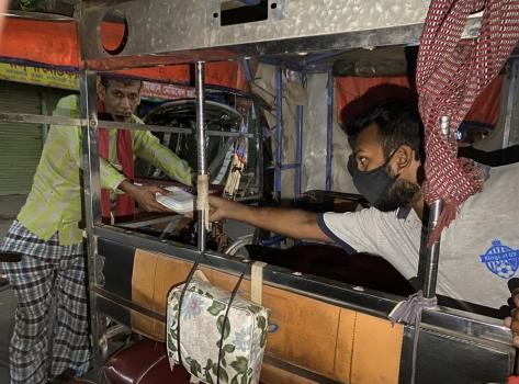 pabna_photo-volantary_work_of_youths-1.jpg