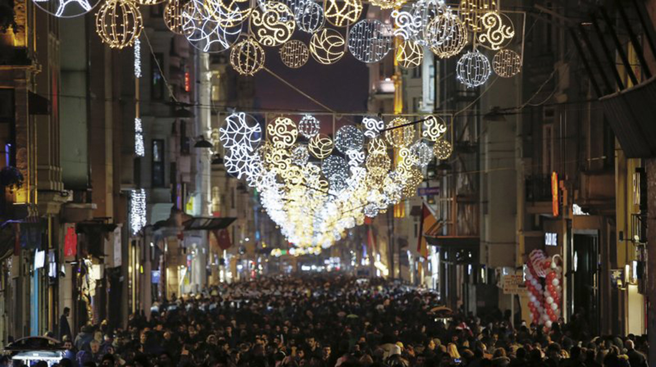 Welcoming Moments of Happy New Year 2018 in Istanbul
