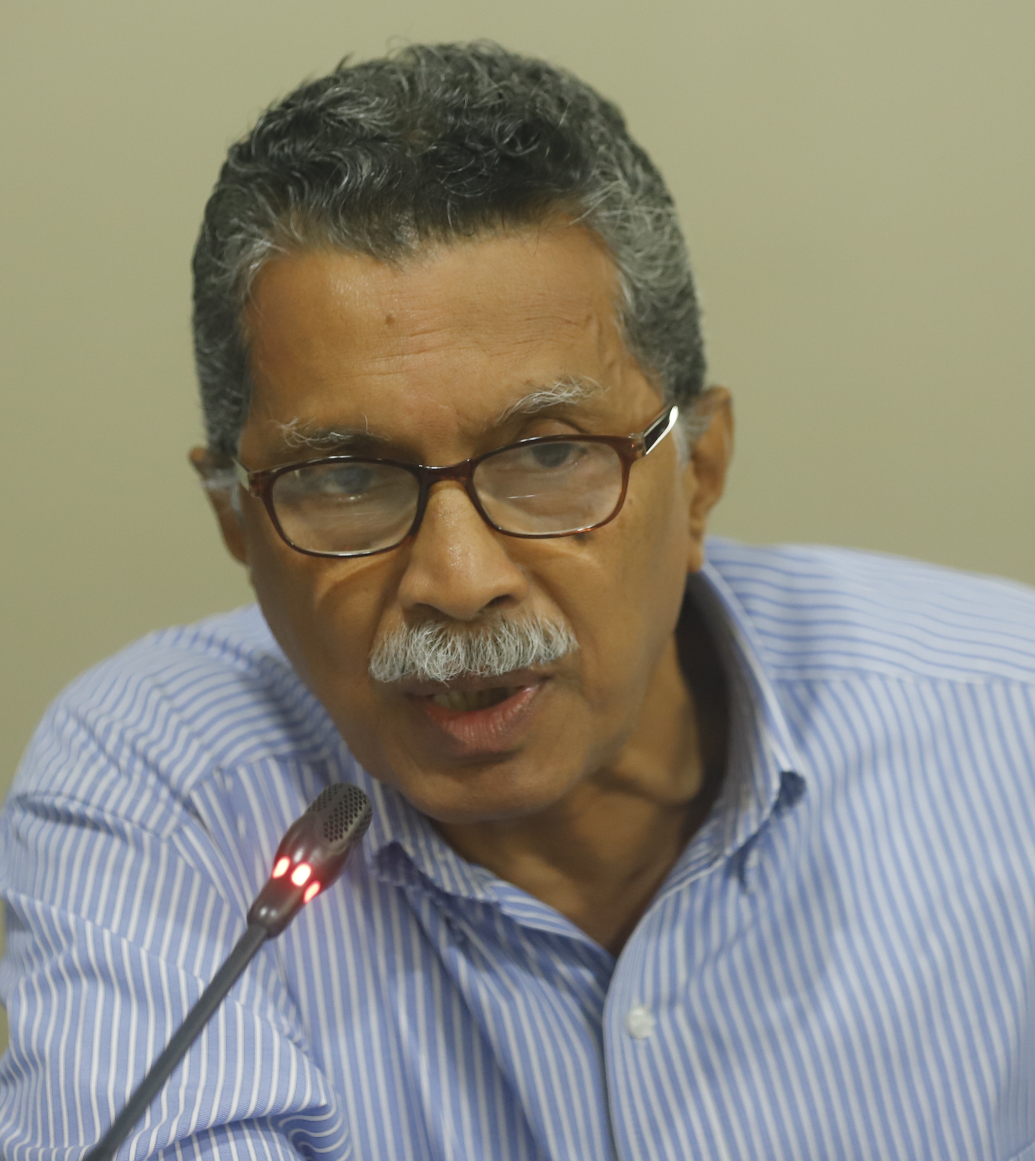 8_humayun_kabir.jpg