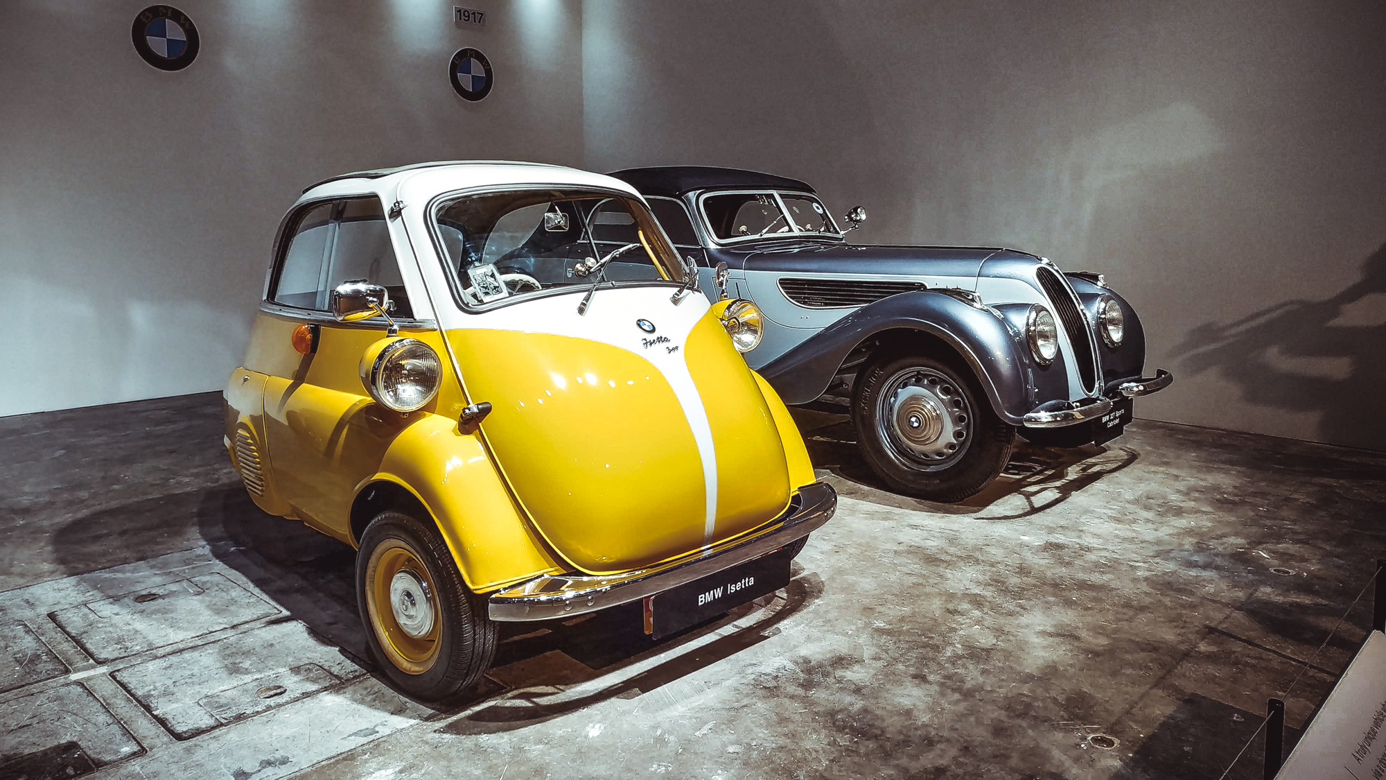 Isetta, 327 Cabriolet