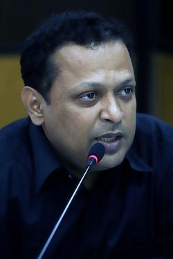 aktar_mahmud.jpg