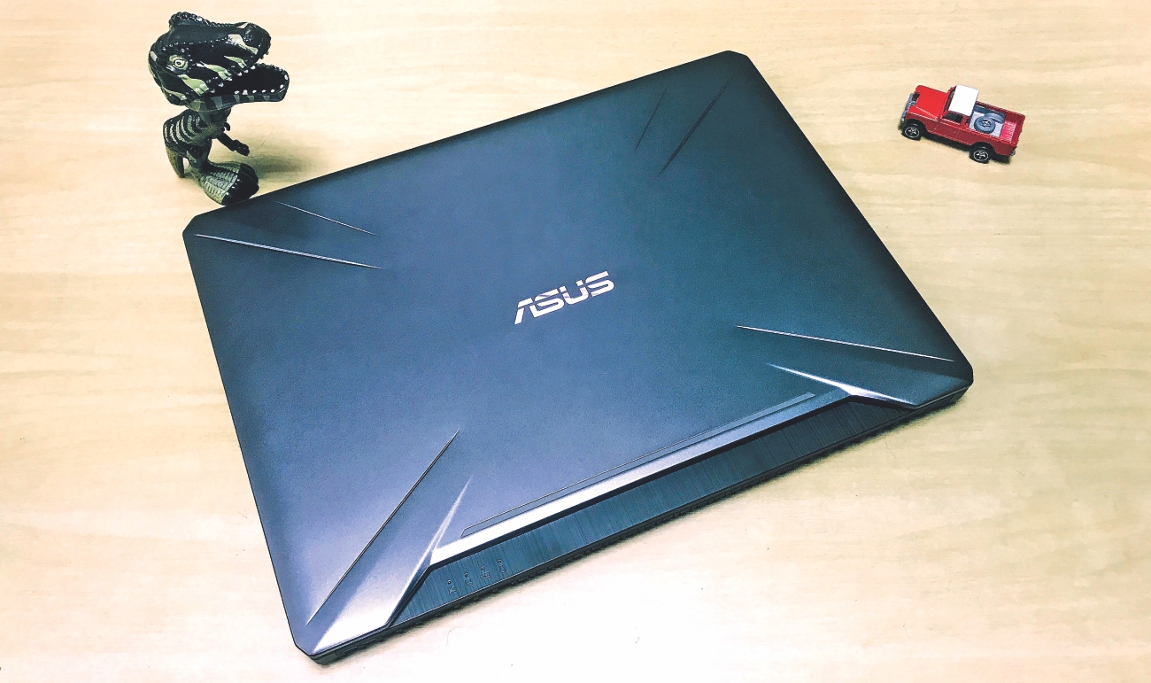 asus_laptop1.jpg