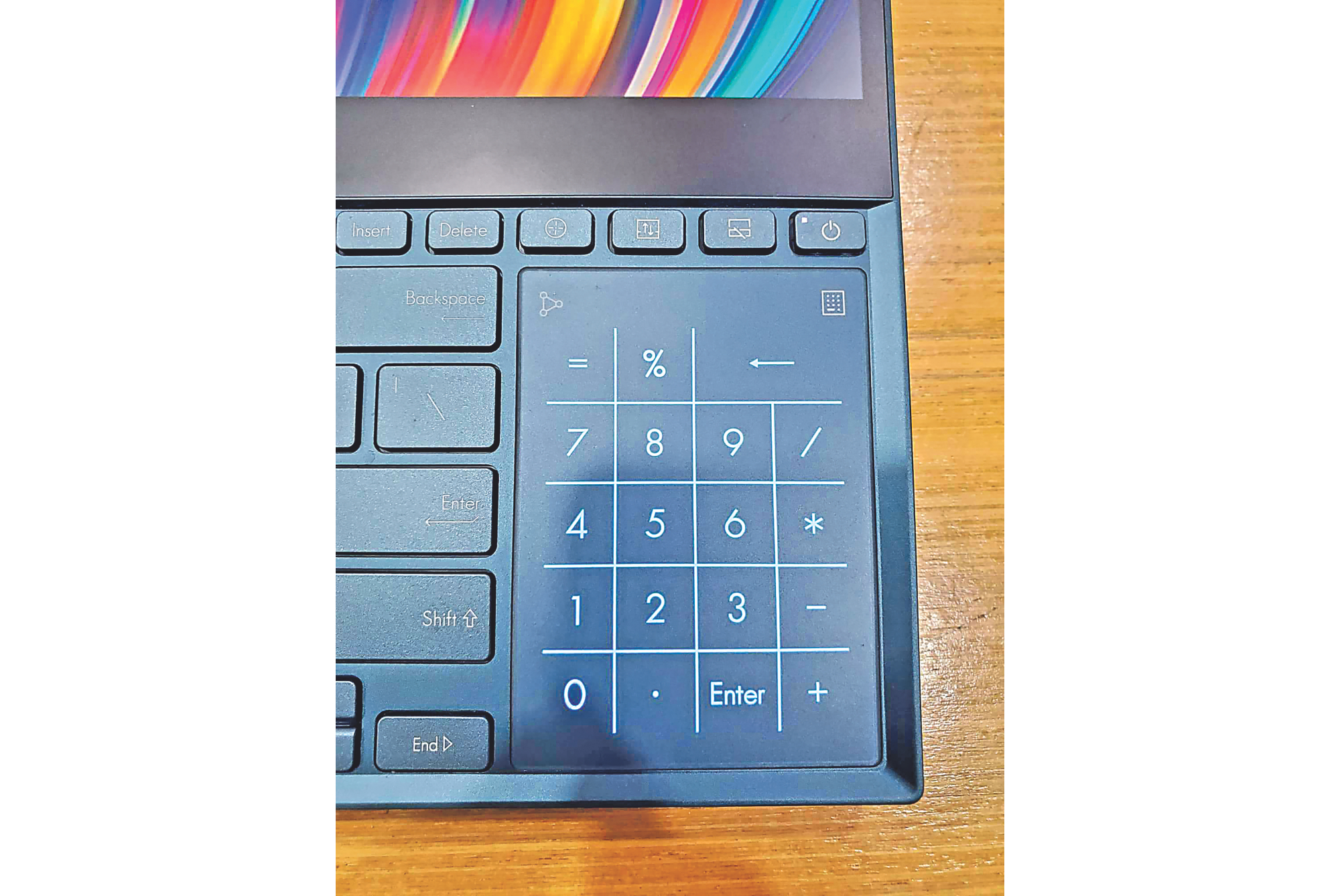 asus_zenbook_2.jpg