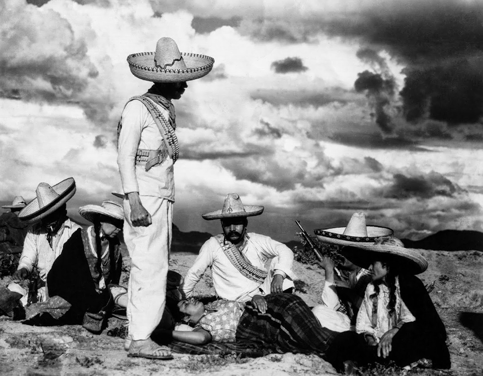 azuela_gabriel_figueroa_photo_enemigos_film_1933.png