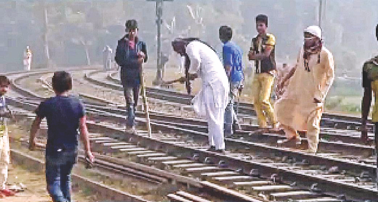 b baria clash 2.jpg