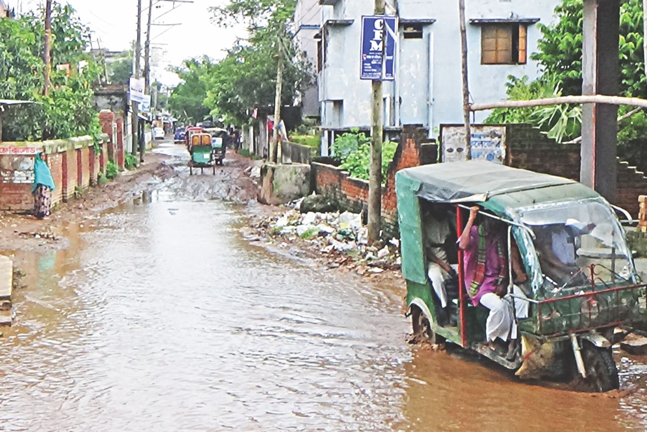 badda_vatpara_road_in_savar.jpg