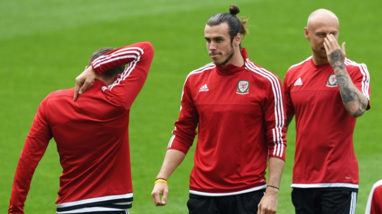 bale1.jpgns_.jpg